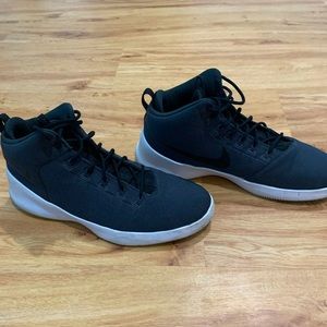 Nike Air Max Sequent 2